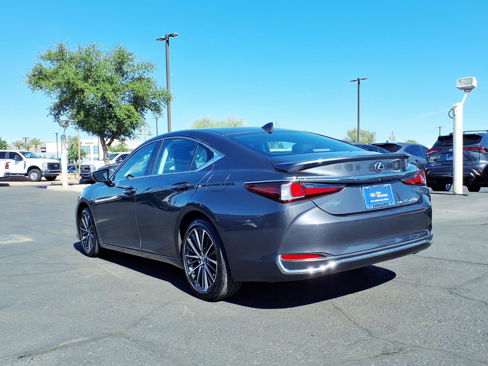 Used 2023 Lexus ES 250 w/ Premium Package image 5