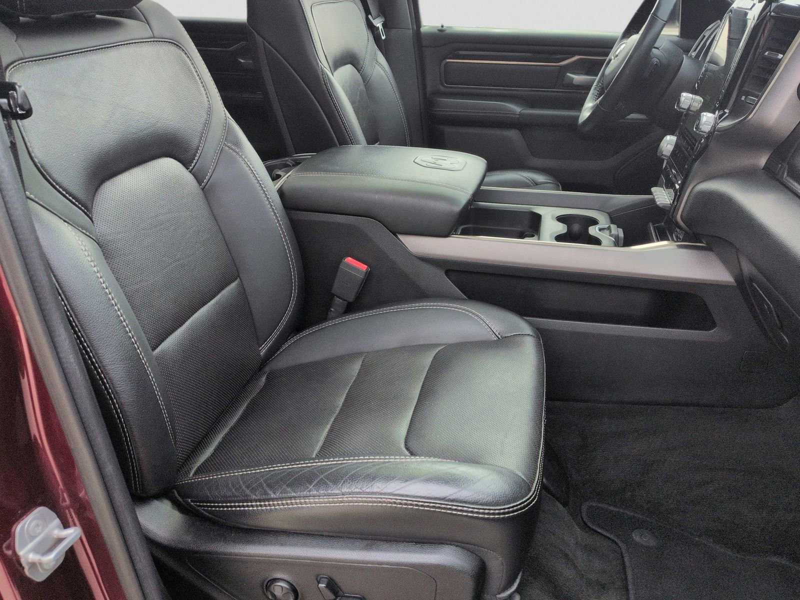 Used 2020 RAM 1500 Sport w/ Level 2 Equipment Goup w/2_L AWD/4WD image 24