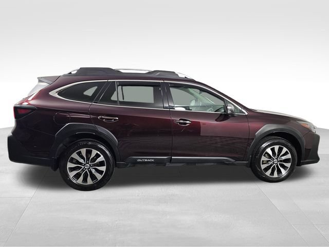 Used 2023 Subaru Outback Touring XT AWD/4WD image 8