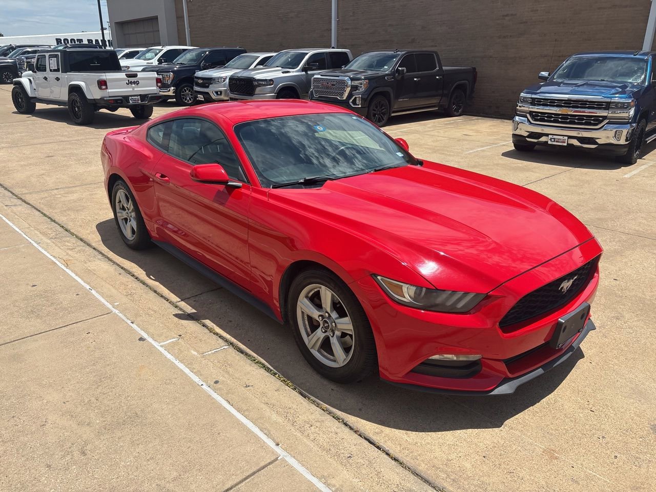 Certified 2017 Ford Mustang Coupe RWD image 6