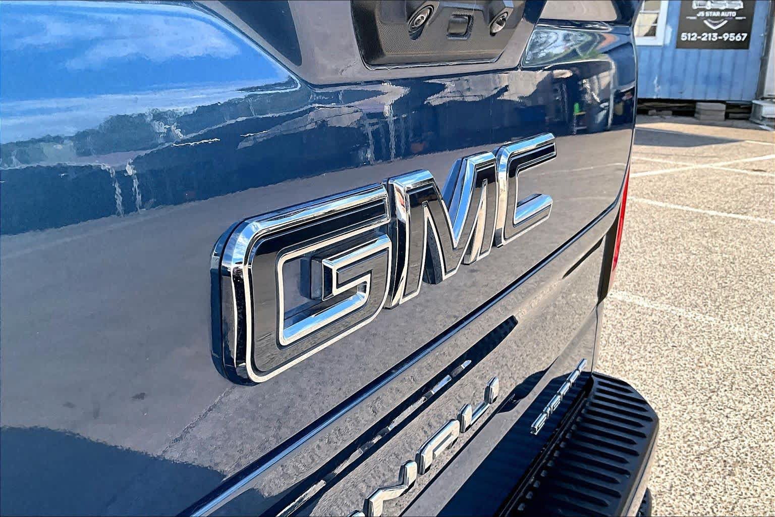 Used 2024 GMC Sierra 1500 Denali Ultimate AWD/4WD image 31