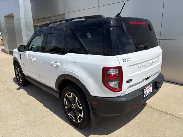 Certified 2021 Ford Bronco Sport Outer Banks AWD/4WD image 7