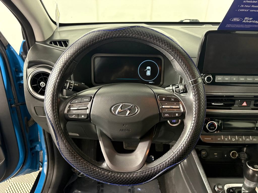 Used 2022 Hyundai Kona Limited w/ Cargo Package image 17