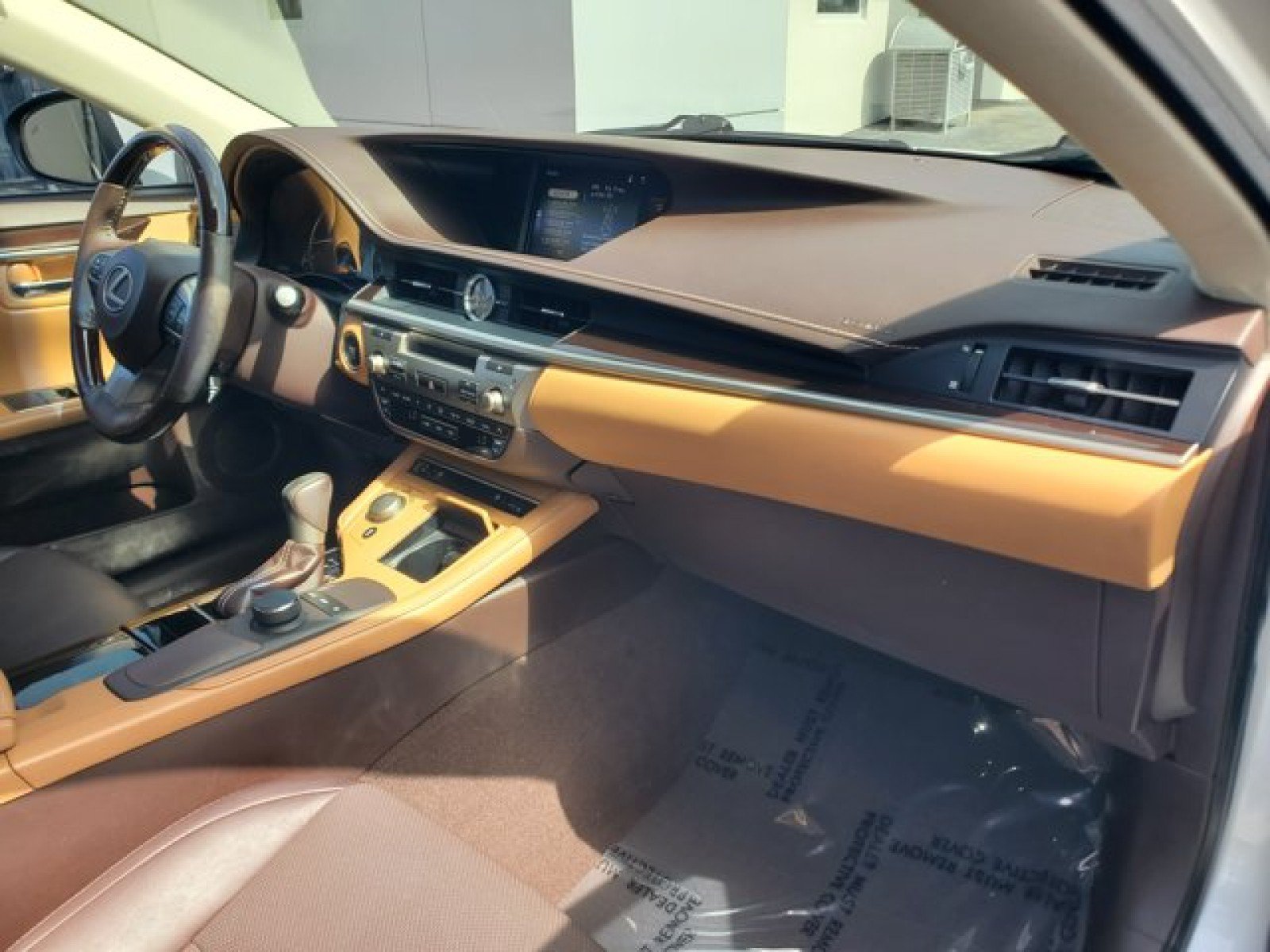 Used 2018 Lexus ES 350 w/ Premier Package FWD image 34