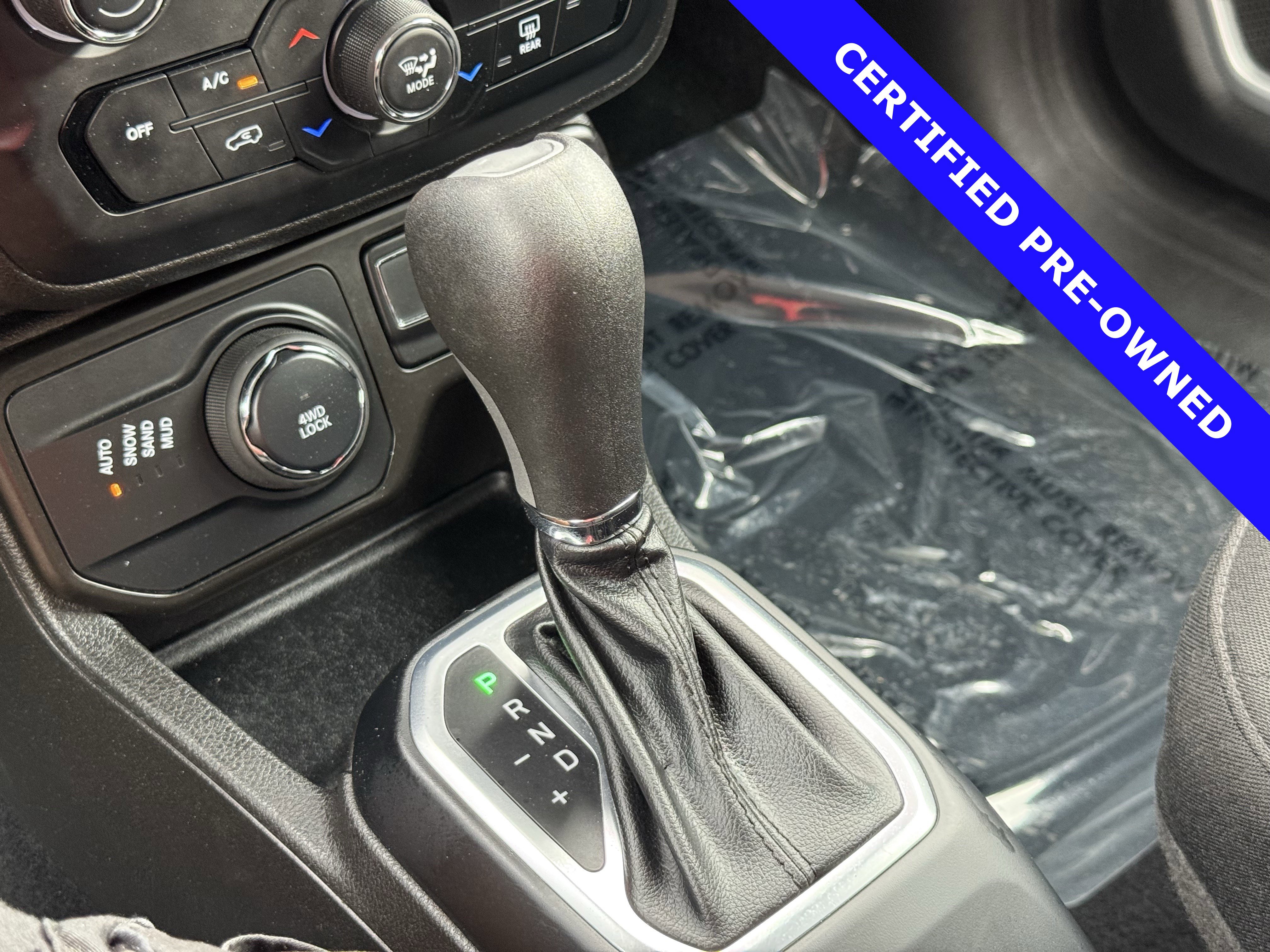 Used 2021 Jeep Renegade Latitude image 31