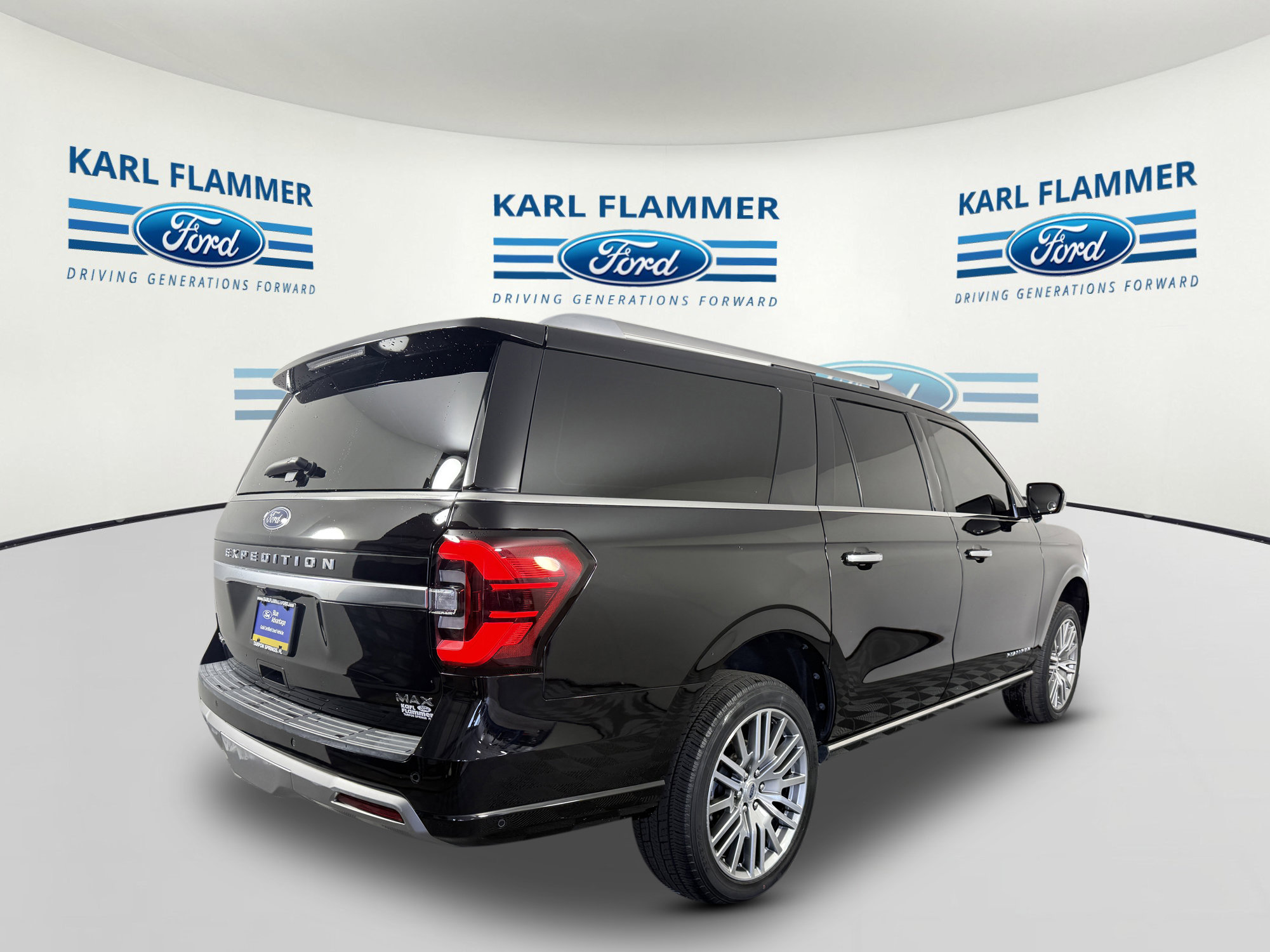 Certified 2022 Ford Expedition Max Platinum AWD/4WD image 3
