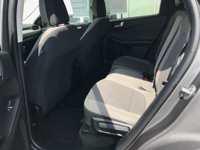 Certified 2021 Ford Escape SE image 15