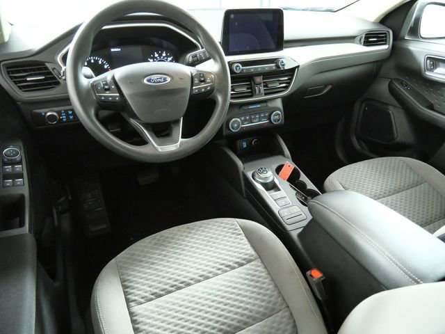 Certified 2020 Ford Escape SE image 4