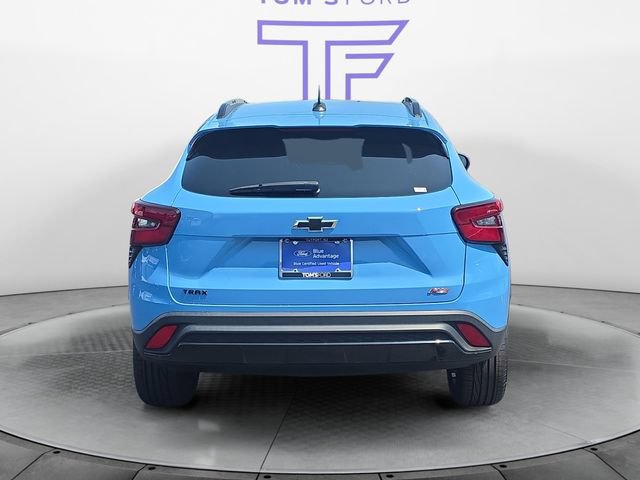 Used 2024 Chevrolet Trax RS w/ Driver Confidence Package FWD image 5