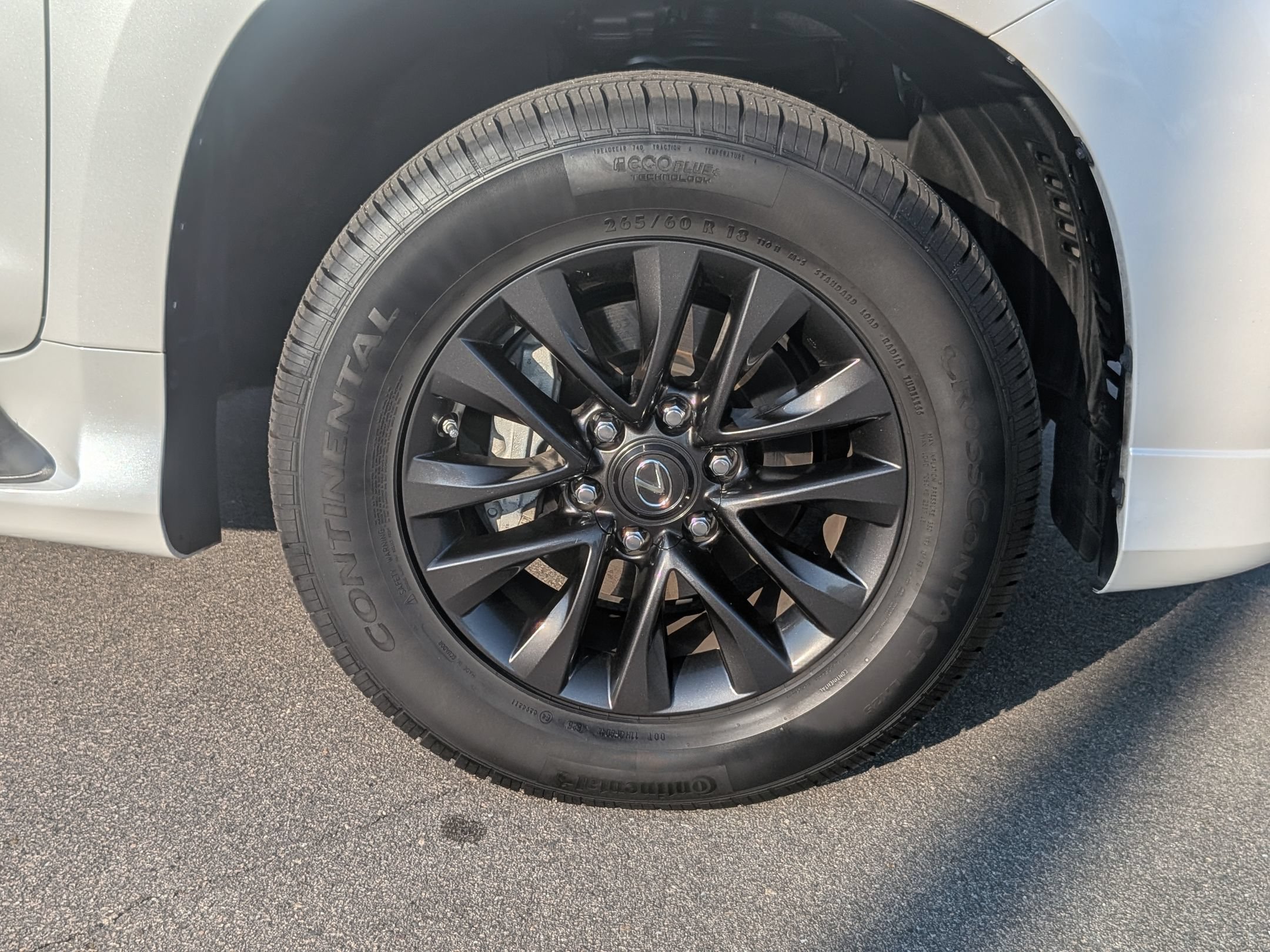 Used 2023 Lexus GX 460 Premium w/ Premium Package AWD/4WD image 11