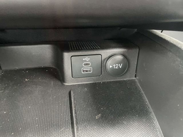 Certified 2025 Ford Escape ST-Line image 24