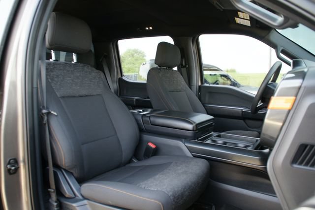 Certified 2021 Ford F150 Tremor w/ Tow Technology Package AWD/4WD image 39
