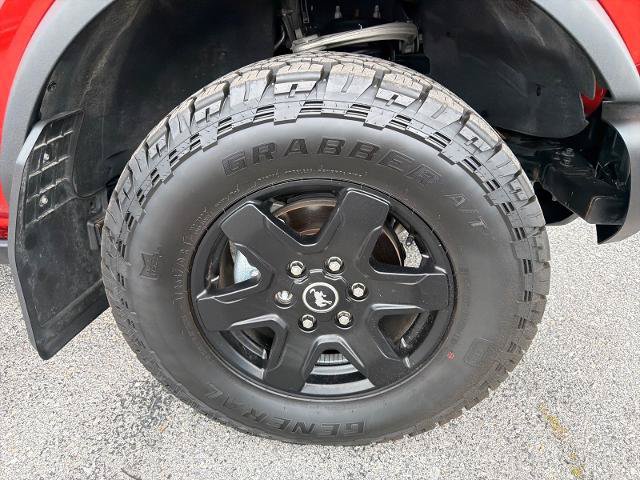 Certified 2024 Ford Bronco Black Diamond AWD/4WD image 4