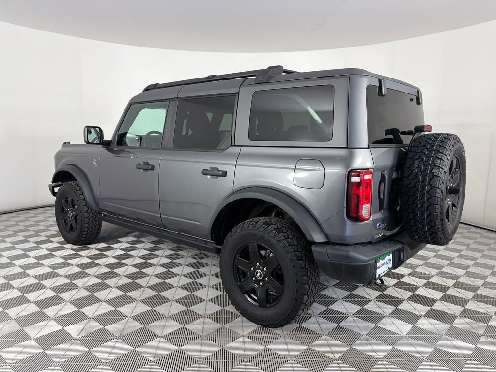 Certified 2022 Ford Bronco Black Diamond image 3