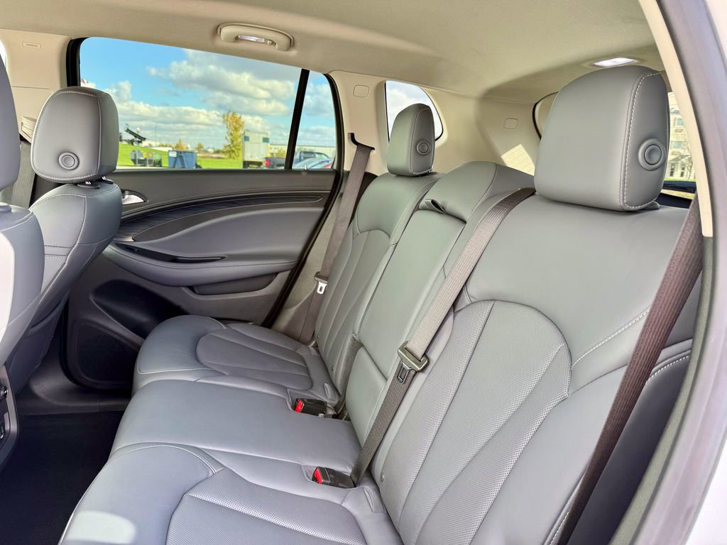 Used 2020 Buick Envision Essence image 11