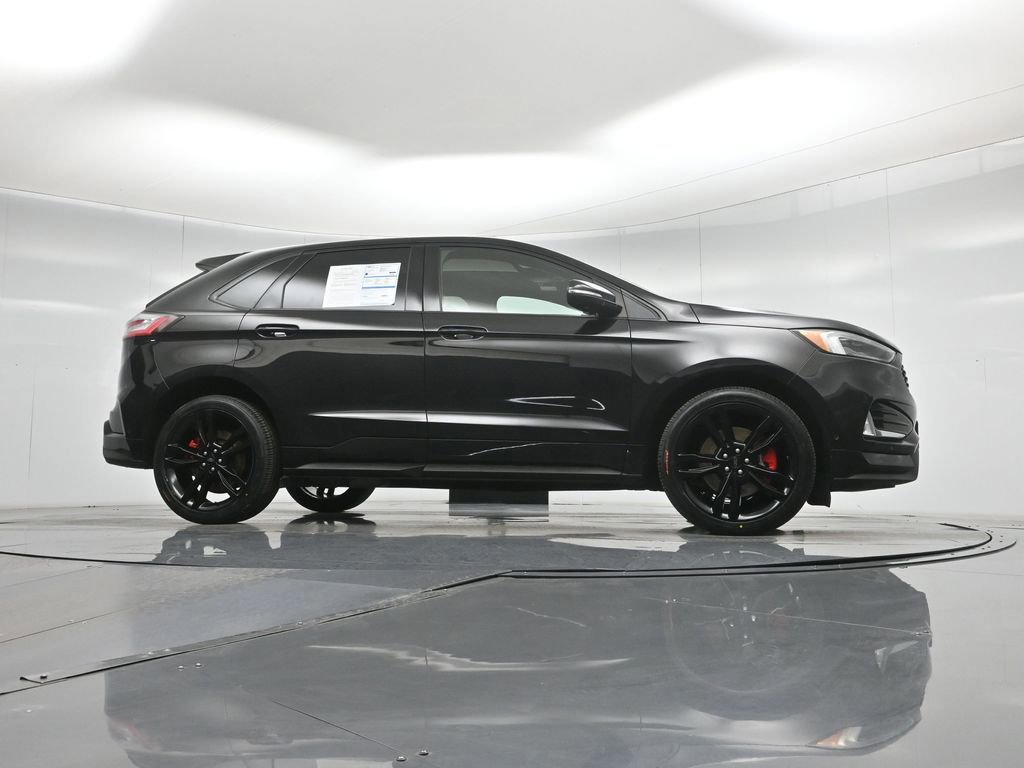 Certified 2019 Ford Edge ST w/ Equipment Group 401A image 11