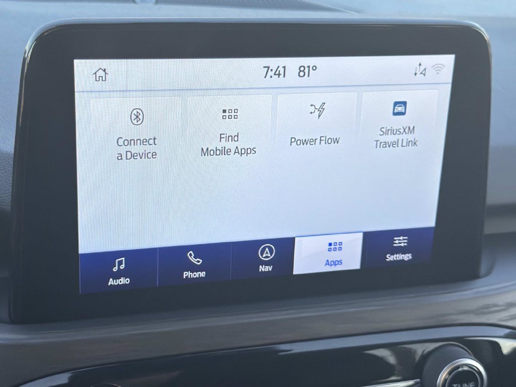 Certified 2020 Ford Escape Titanium FWD image 26