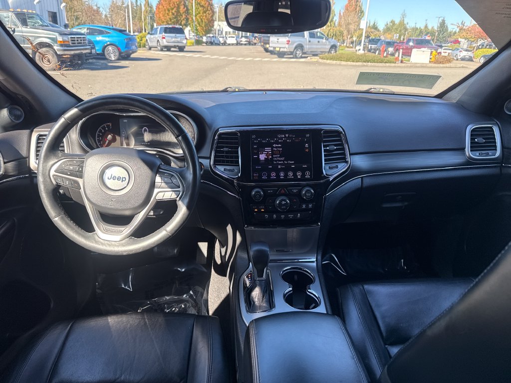 Used 2019 Jeep Grand Cherokee Limited AWD/4WD image 16