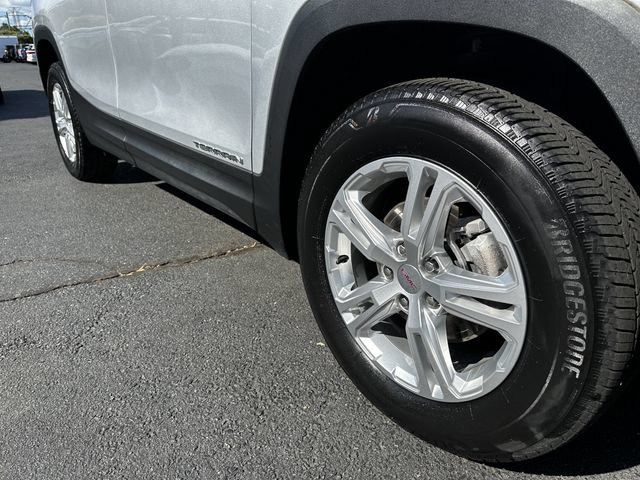Used 2022 GMC Terrain SLE w/ Driver Convenience Package AWD/4WD image 11