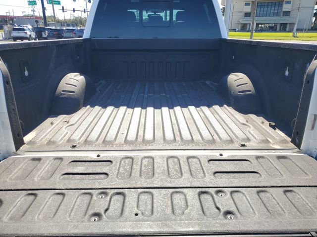 Certified 2022 Ford F350 Platinum w/ FX4 Off-Road Package image 7