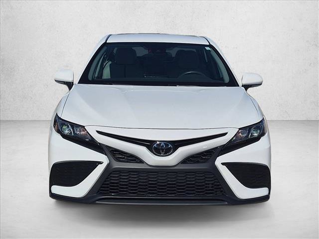 Used 2024 Toyota Camry SE AWD/4WD image 2