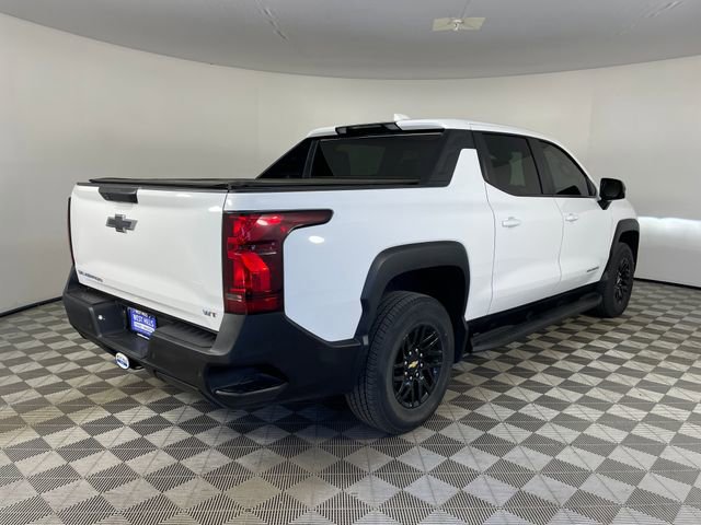 Used 2024 Chevrolet Silverado EV W/T image 4