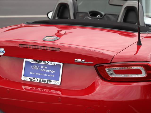 Used 2017 FIAT 124 Spider Abarth RWD image 15