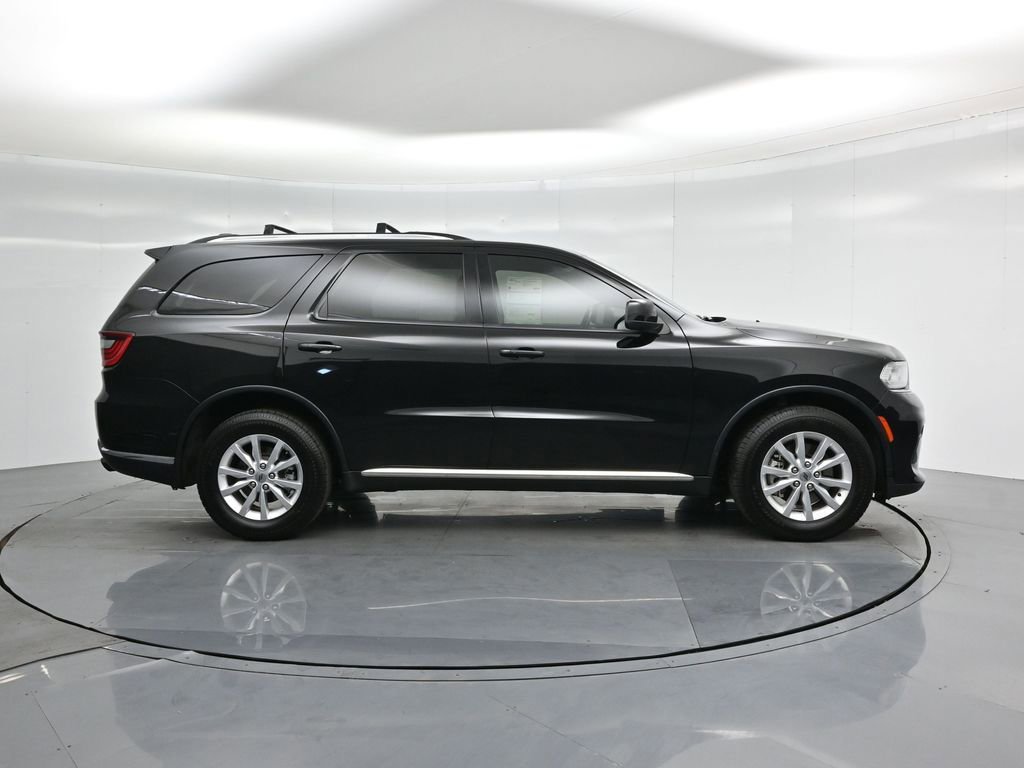 Used 2023 Dodge Durango SXT Launch Edition image 8