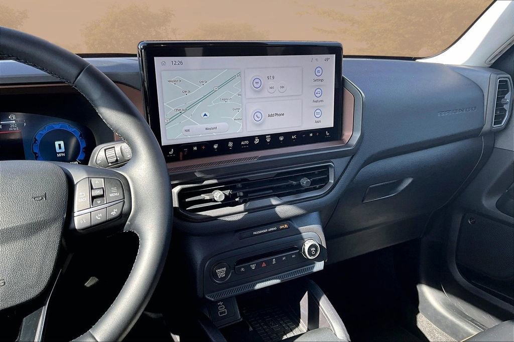 Certified 2025 Ford Bronco Sport Outer Banks w/ Outer Banks Tech Package+ image 8