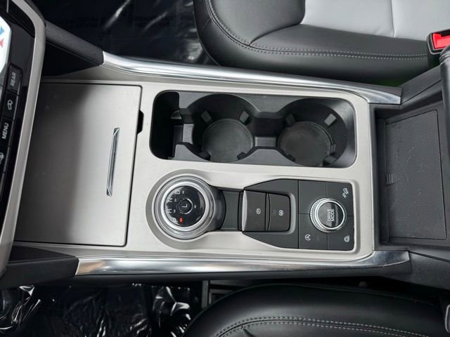 Certified 2023 Ford Explorer XLT w/ Equipment Group 202A AWD/4WD image 14