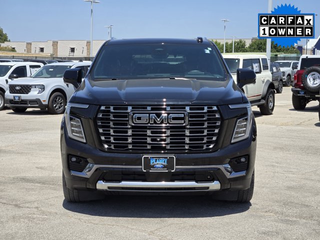 Used 2025 GMC Yukon Denali Ultimate AWD/4WD image 2