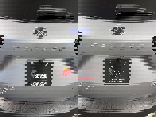 Certified 2023 Ford Escape Platinum image 10