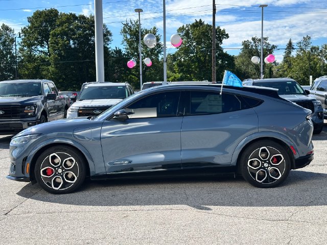 Certified 2023 Ford Mustang Mach-E GT AWD/4WD image 4