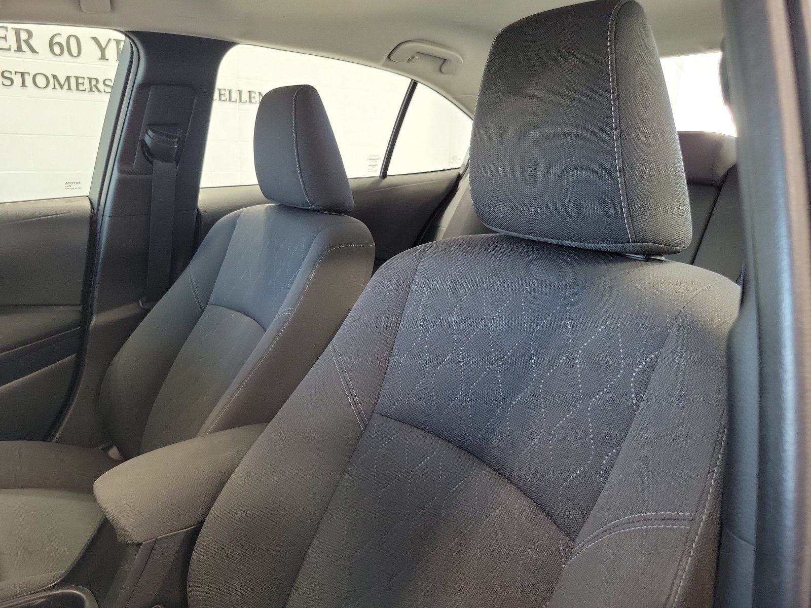 Used 2024 Toyota Corolla LE FWD image 11