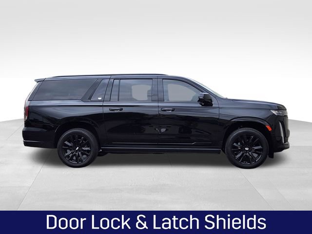 Used 2023 Cadillac Escalade ESV Sport Platinum w/ LPO, Floor Liner Package AWD/4WD image 11