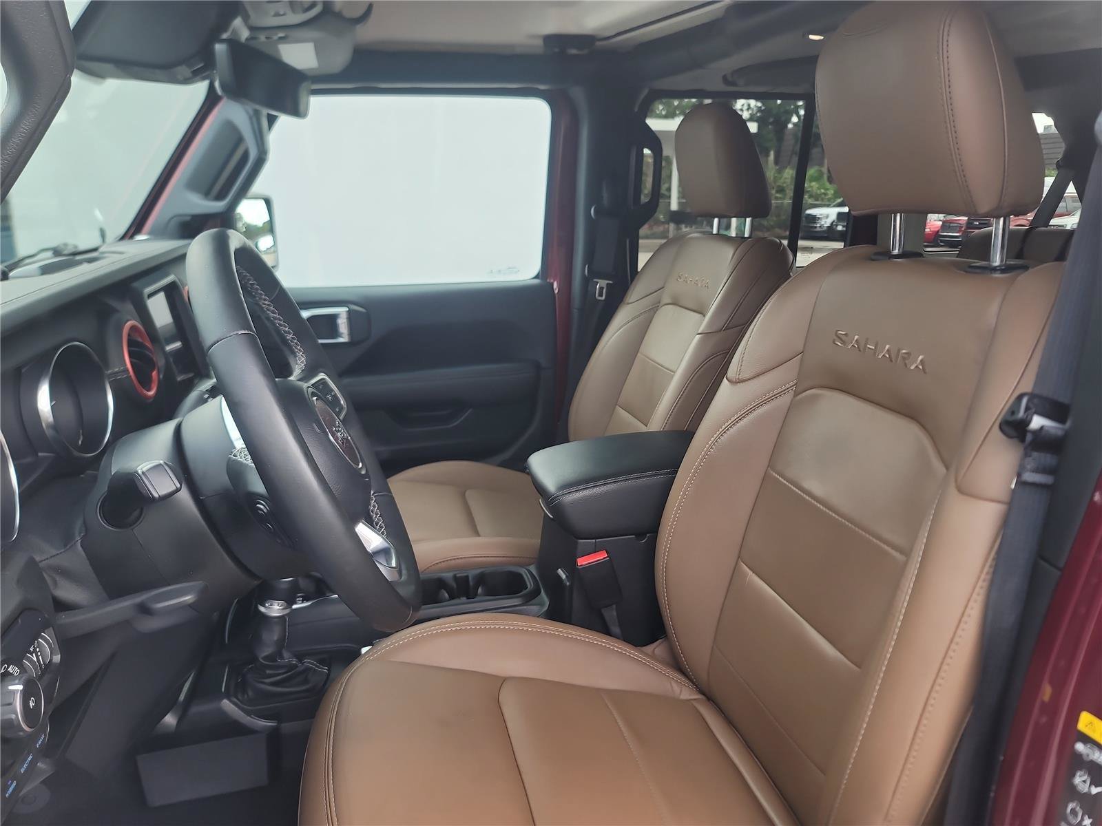 Used 2021 Jeep Wrangler Unlimited Sahara w/ Cold Weather Group AWD/4WD image 16