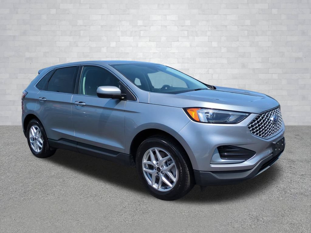Certified 2024 Ford Edge SEL AWD/4WD image 2