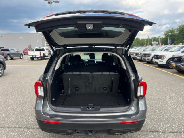 Certified 2025 Ford Explorer Active AWD/4WD image 29