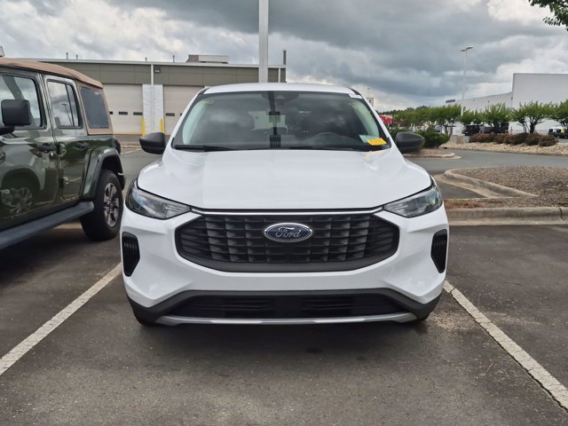 Certified 2024 Ford Escape Active FWD image 3