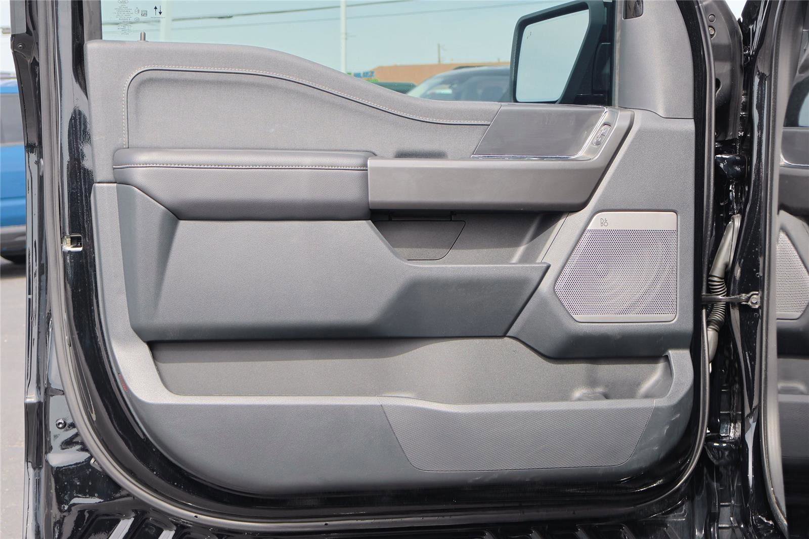 Certified 2025 Ford F150 Lariat w/ Equipment Group 501A Mid image 10