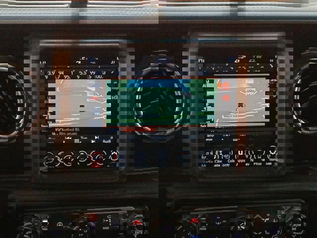 Used 2021 Jeep Wrangler Unlimited Sahara image 14