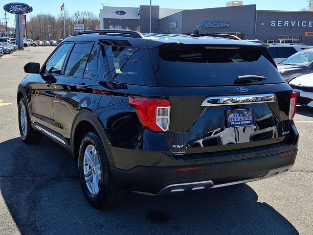 Certified 2023 Ford Explorer XLT w/ Equipment Group 202A image 8