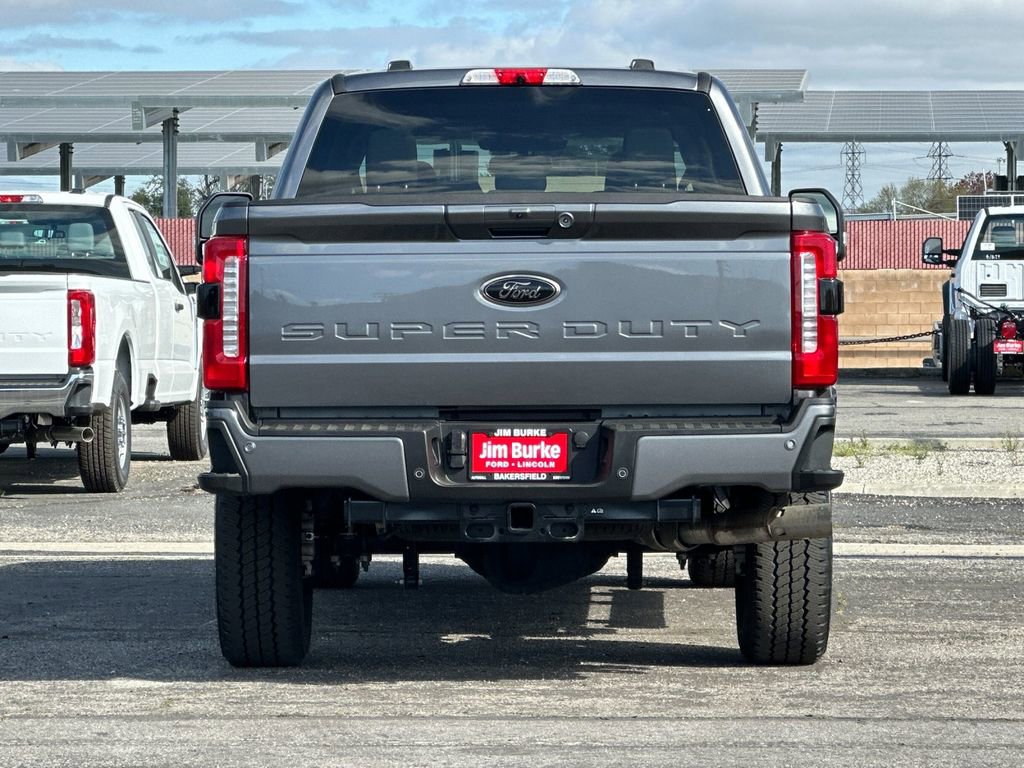 Certified 2025 Ford F350 XLT w/ Black Appearance Package image 5