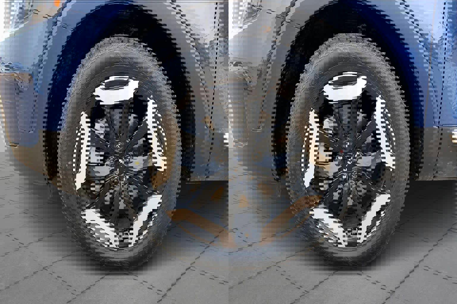 Used 2024 Kia Telluride S image 11