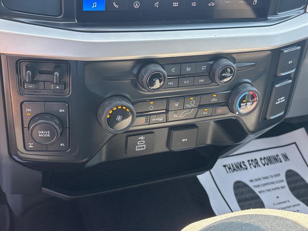 Certified 2023 Ford F250 XLT w/ XLT Premium Package AWD/4WD image 35