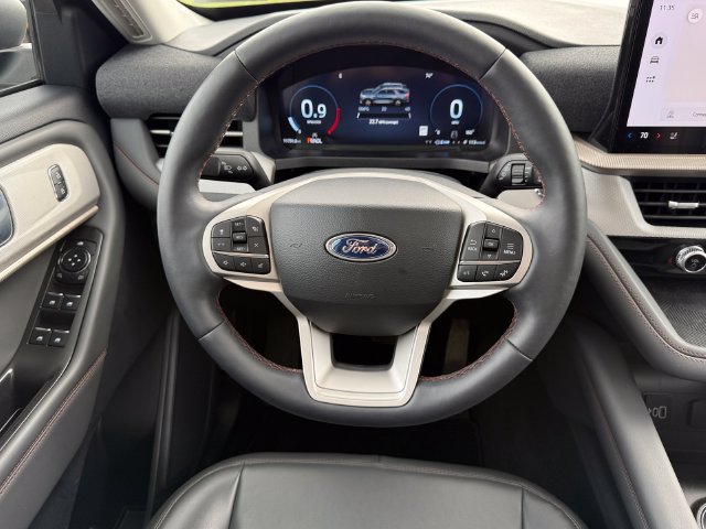 Certified 2026 Ford Explorer Active w/ Active Comfort Package AWD/4WD image 30