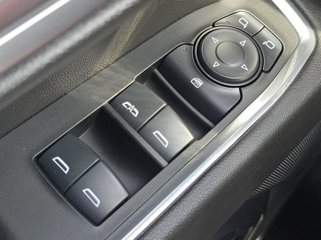 Used 2024 Chevrolet Silverado 1500 LT AWD/4WD image 28