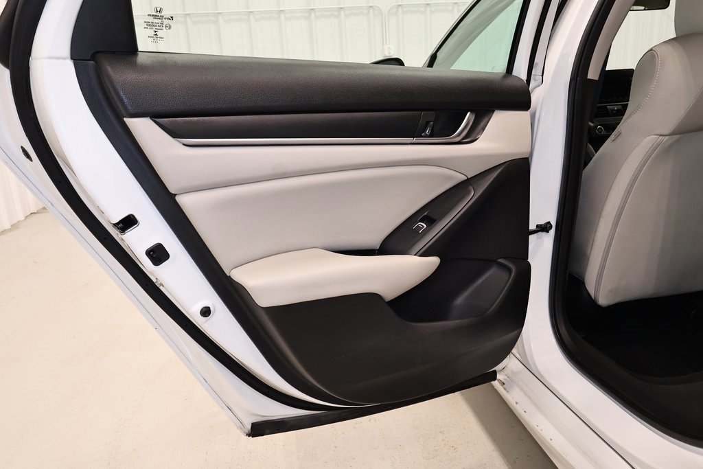 Used 2019 Honda Accord LX image 17