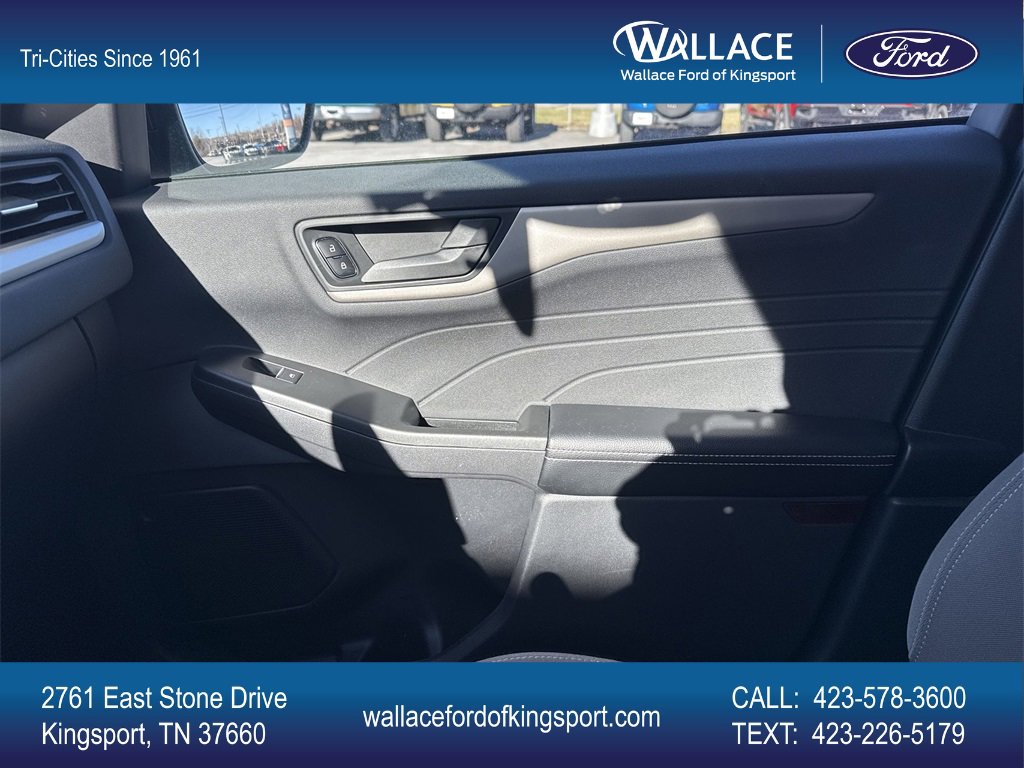 Certified 2022 Ford Escape SE image 21