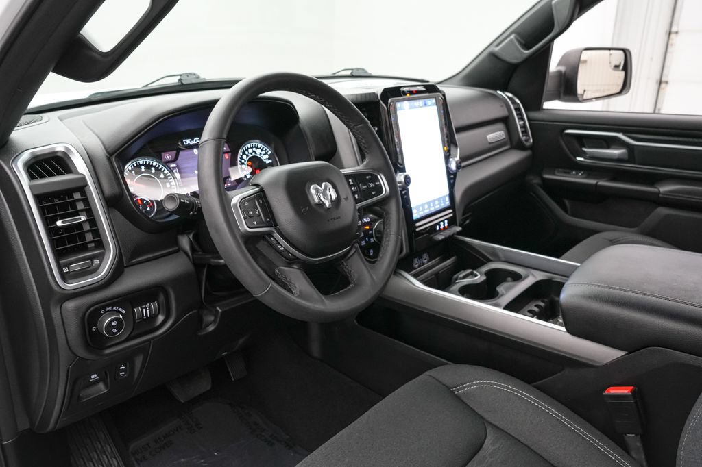 Used 2025 RAM 1500 Big Horn AWD/4WD image 14